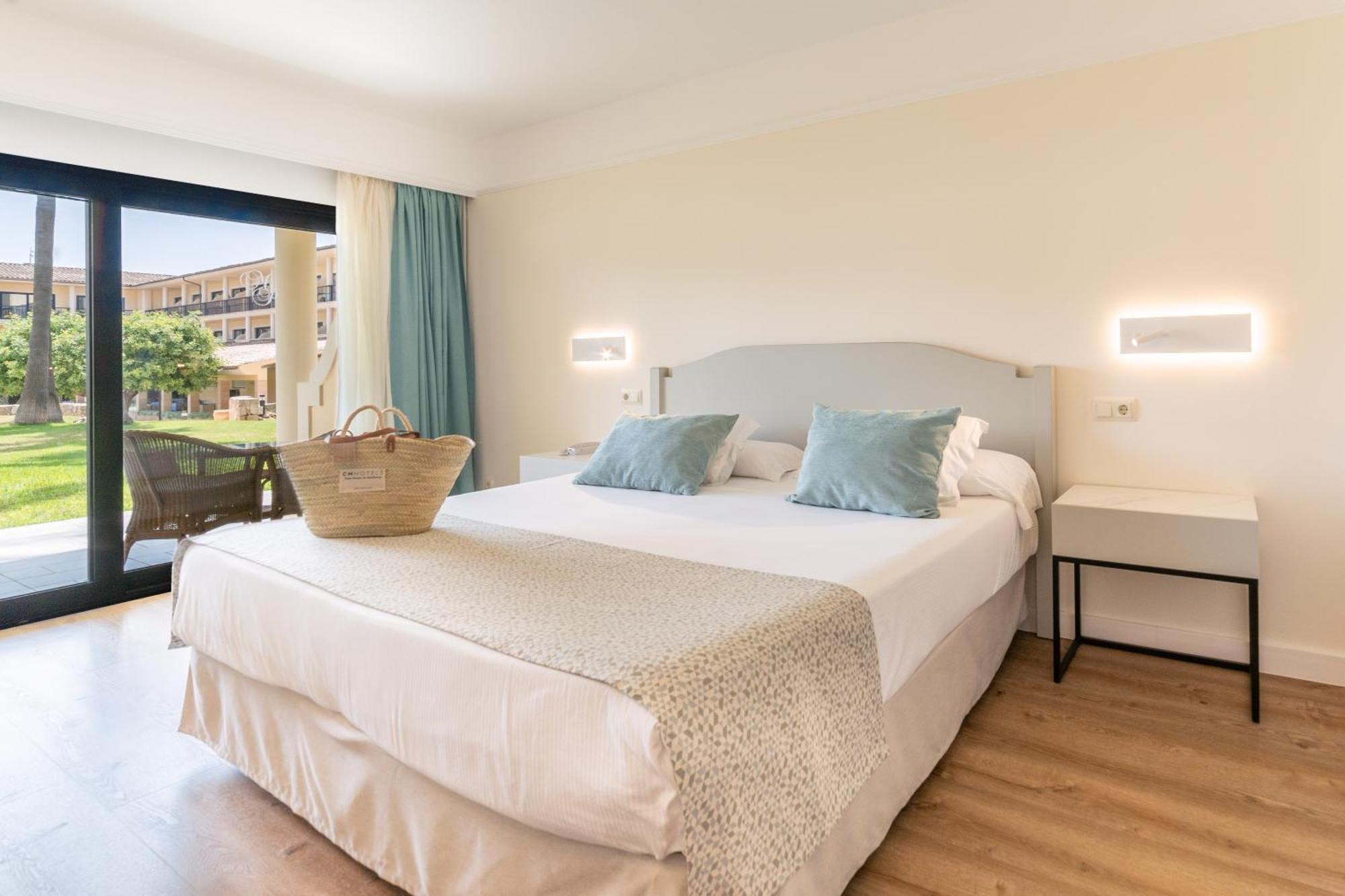 Superior Single Room,1554297136:JPEG